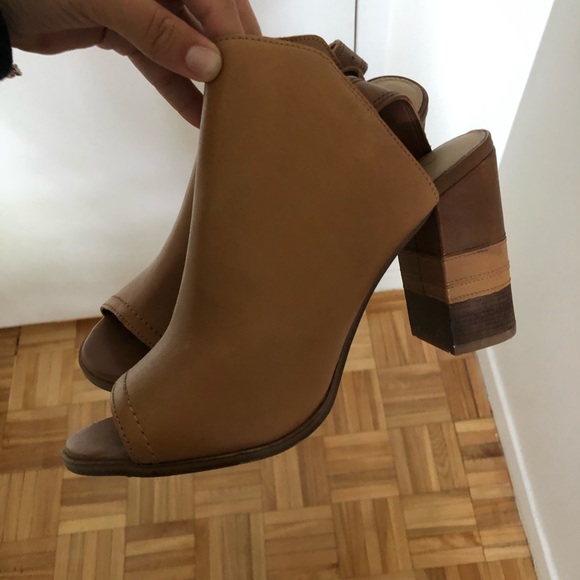 Heels from Aldo in very good condition! Never used - Picture 5 of 6